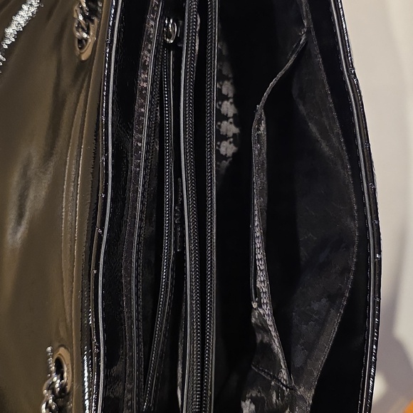 Karl Lagerfeld Lafayette Elegant Shoulder Black Quilted Women's Bag - Picture 4 of 6